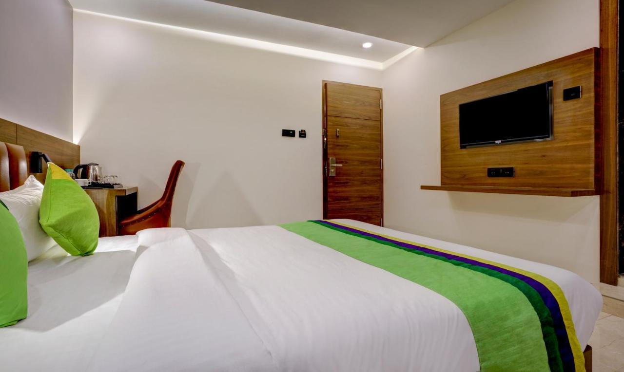 Treebo Castle Rock Inn Mumbai Dış mekan fotoğraf